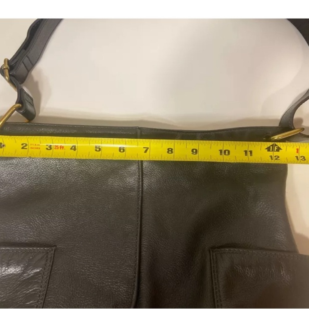 Fossil Black Shoulder Bag Sleek Design - Picture 5 of 14